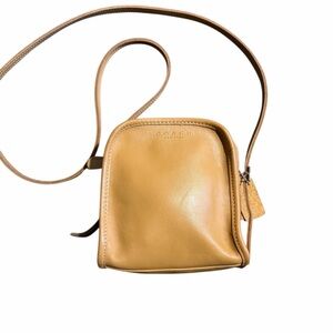 Coach Bellini Vintage Camera Crossbody Bag